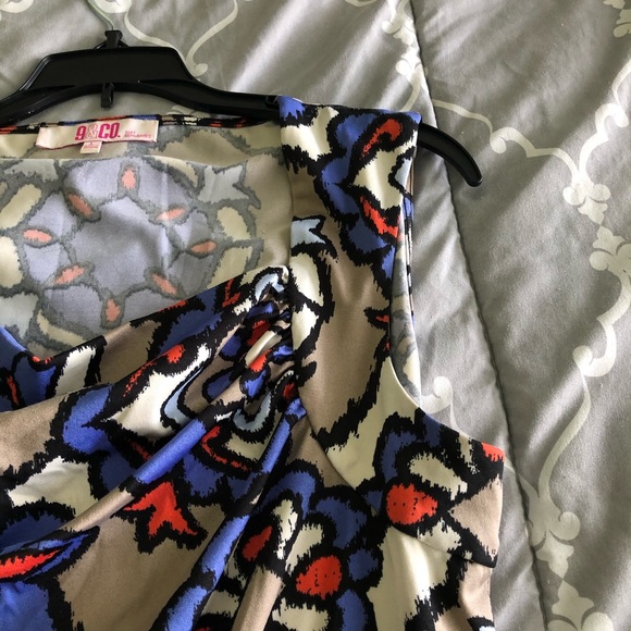 Top - Picture 4 of 5